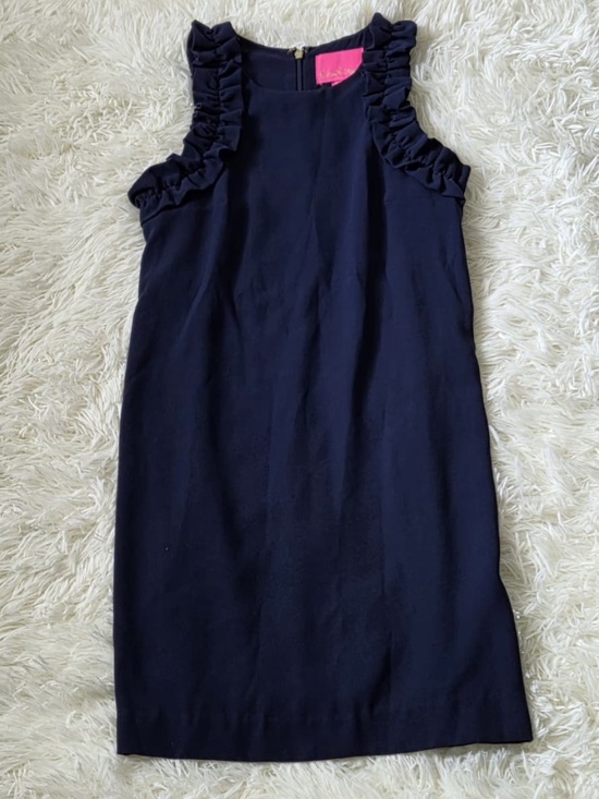 Lilly Pulitzer Dresses & Skirts - Lilly Pulitzer Dress (Navy)